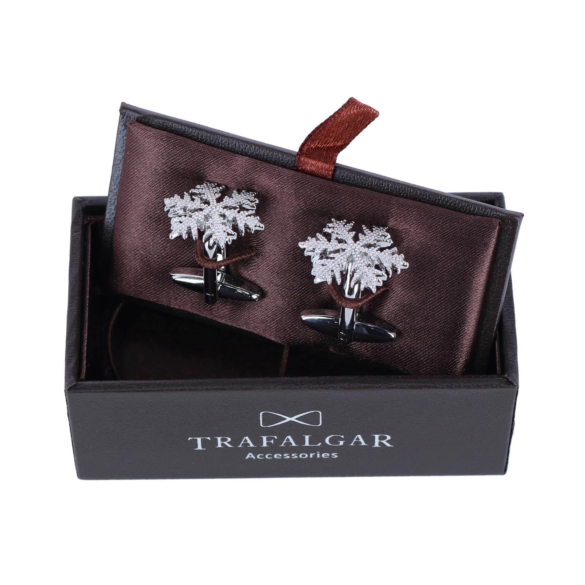 Let It Snow Snowflake Novelty Cufflinks (1 Pair) - Image 3