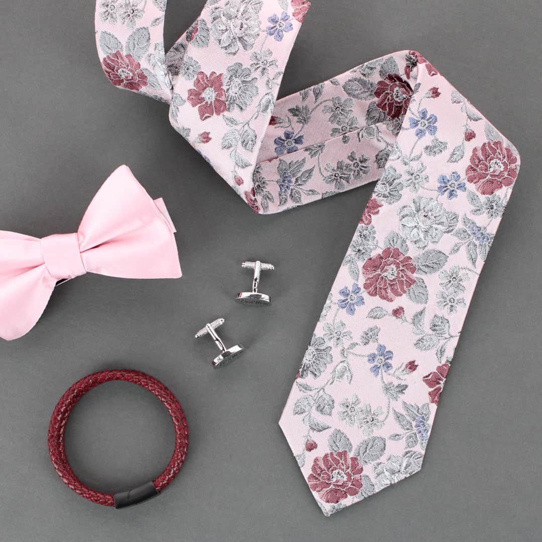 Nico Subtle Vine and Flower Patterned Silk Necktie - Image 5