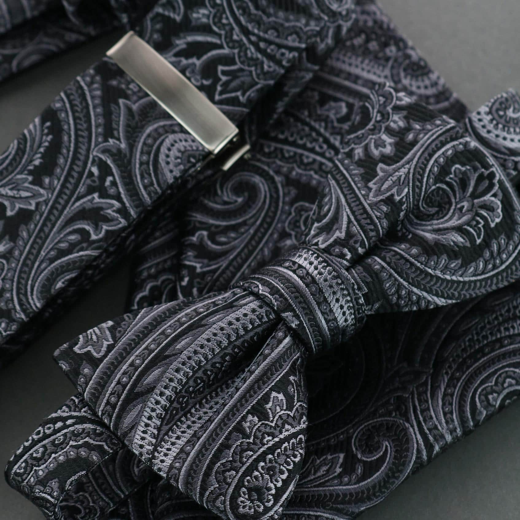 Sobee Paisley Brace Bow Tie & Pocket Square Set - Image 14