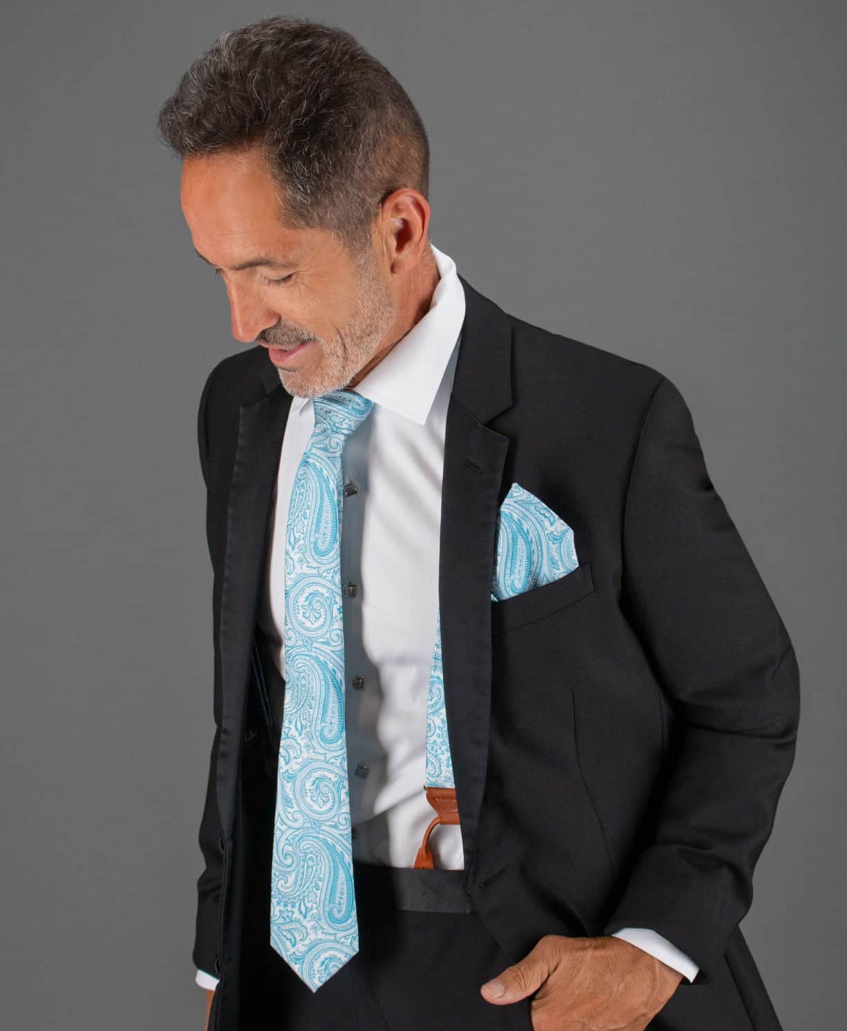 Sobee Paisley Silk Necktie - Image 23