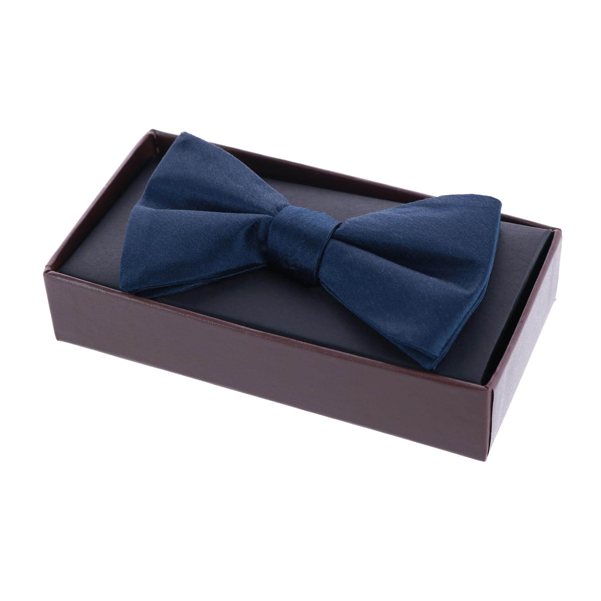 Sutton Solid Color Silk Bow Tie - Image 37