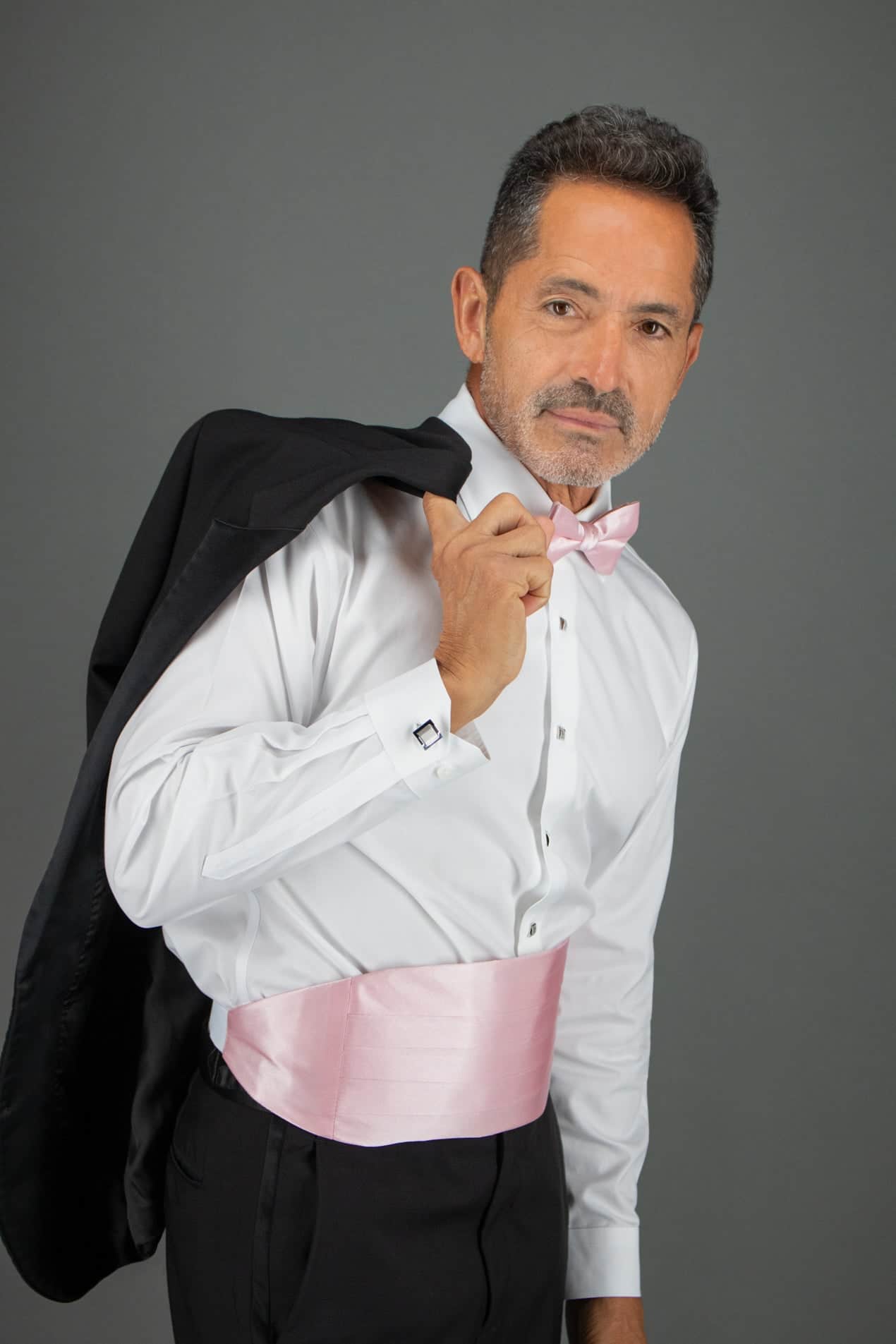 Sutton Solid Color Silk Cummerbund - Image 23