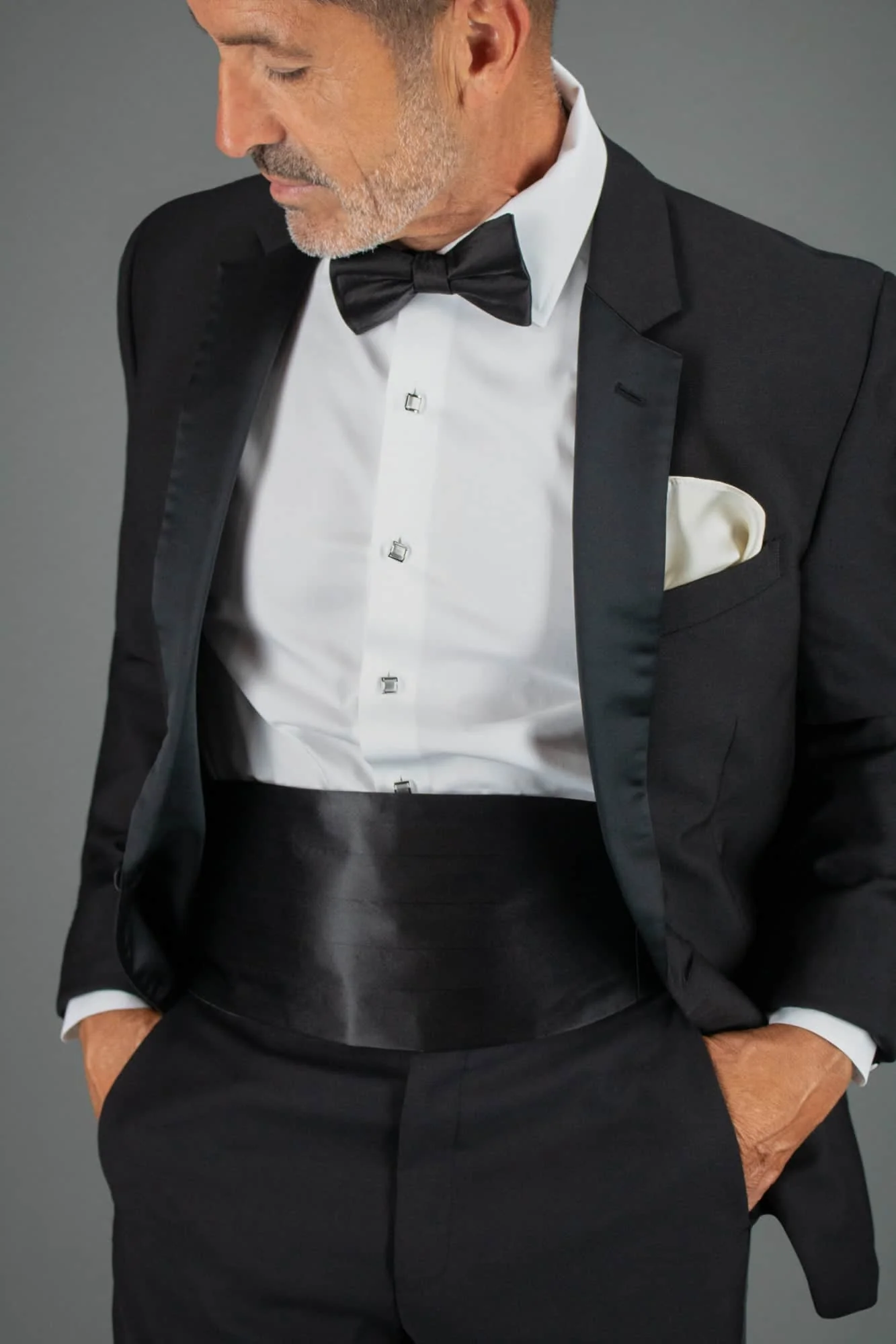 Sutton Solid Color 13 Inch Silk Pocket Square - Image 26